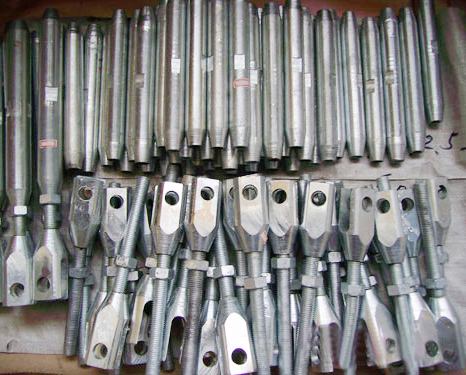 PVDF膜材配件,PTFE膜材料配件,ETFE膜材料配件,PE钢丝绳,镀锌锚头,铝型材,镀锌锚头,拉膜角板,膜夹板,螺旋扣,手持自动夹紧拉膜工具